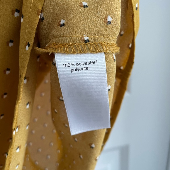 Off Shoulder Top - Picture 3 of 5